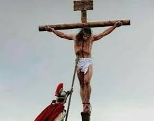 Lance aux côtés de Jésus